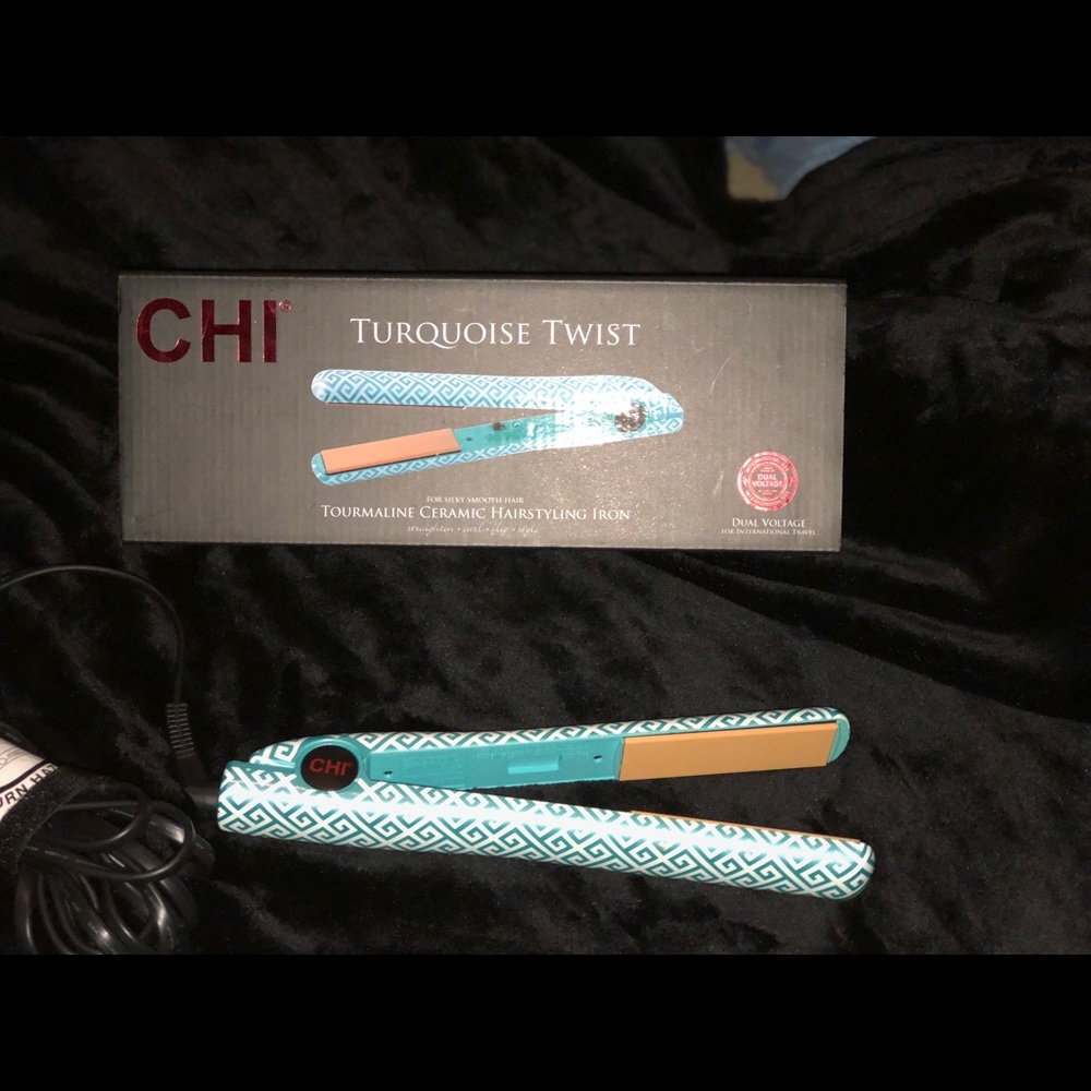 CHI Tourmaline Ceramic Hairstyling Iron